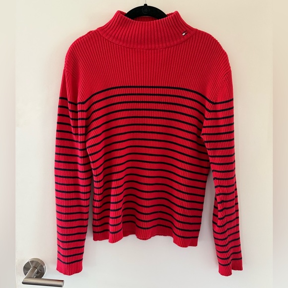 Vintage Tommy Hilfiger Red and Blue Turtleneck L - Picture 1 of 4